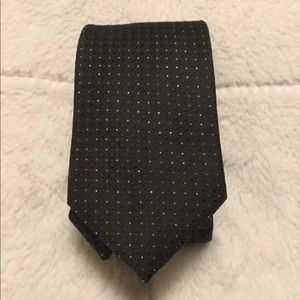 Black and metallic tie